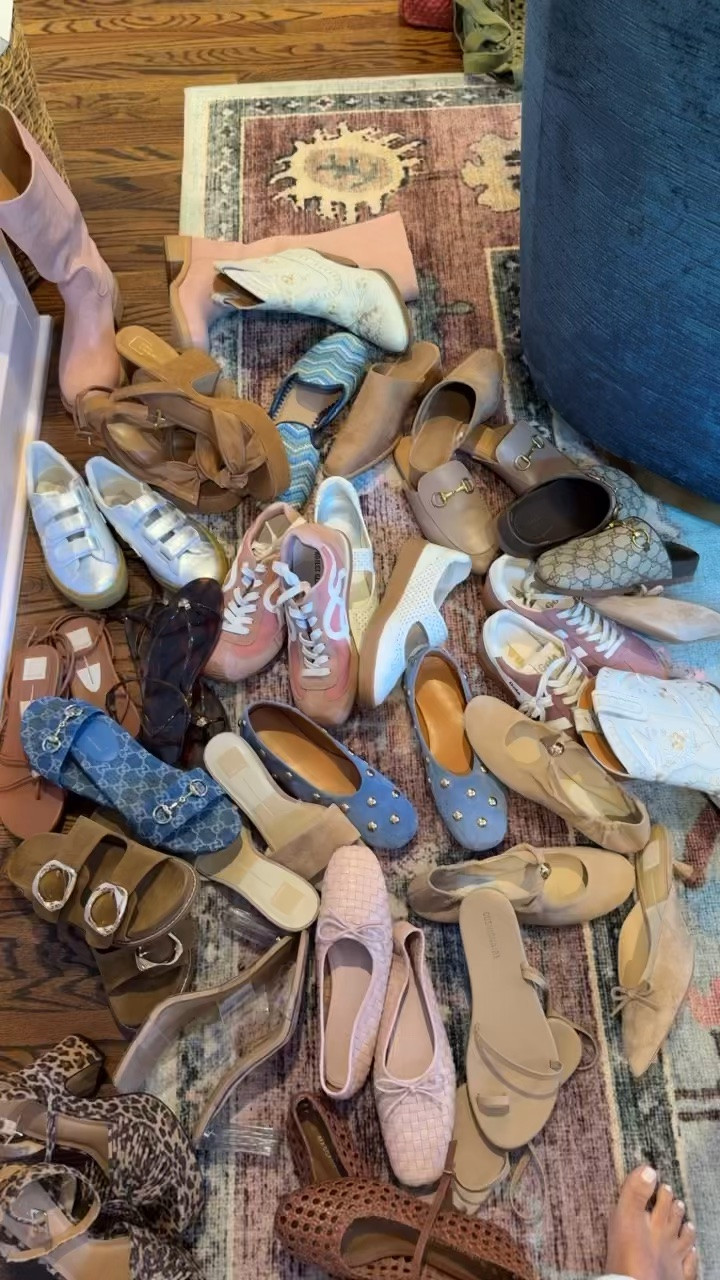 PART 1….Hello, my name is Catherine and I’m addicted to shoes!! Listen if nothing else fits, shoes do! Summer to fall essentials!!

#LTKdayinmylife #LTKstorytime #LTKOver40