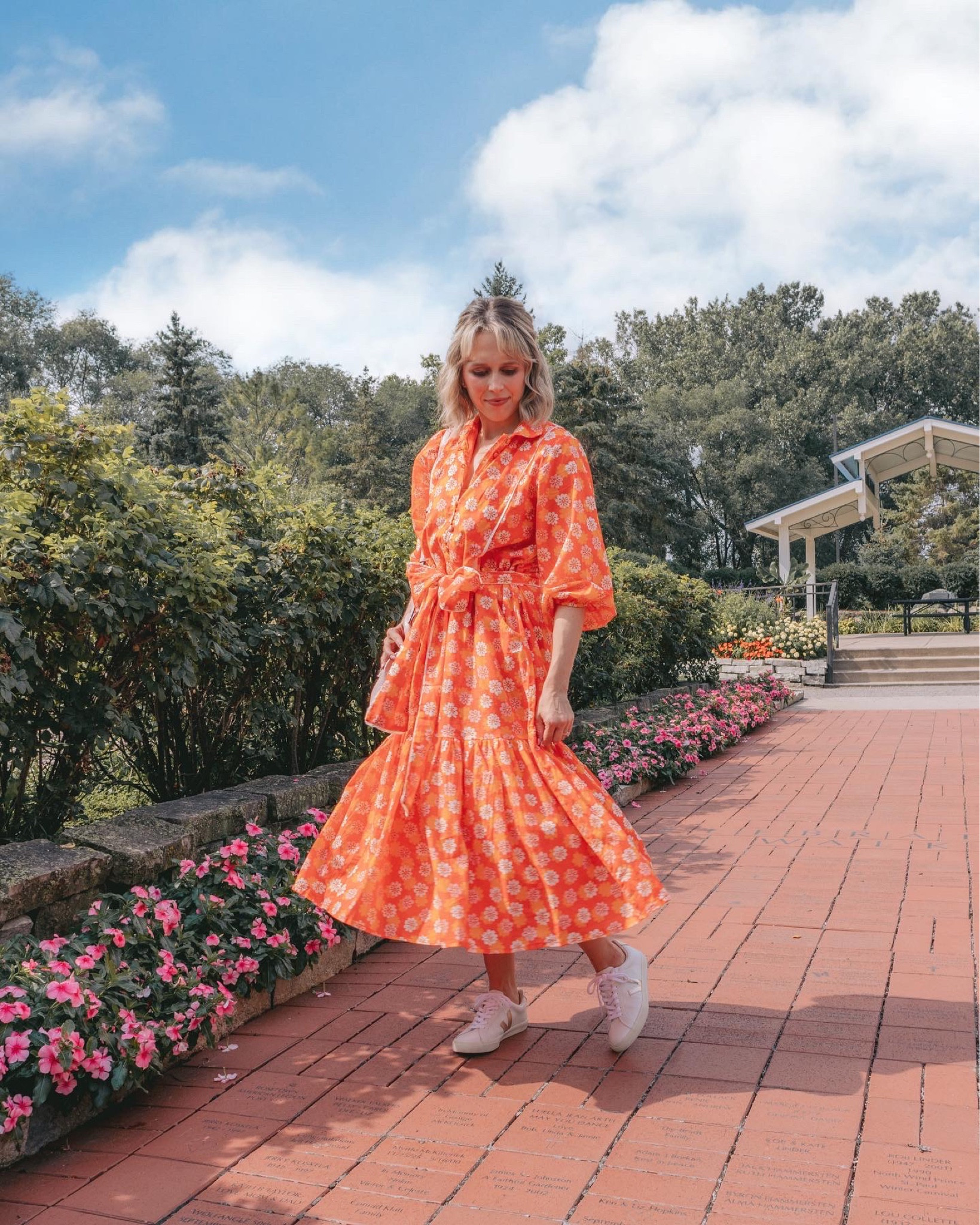 Fall dress, floral dress, fall maxi dress, fall midi dress, teacher outfit, teacher dress

#LTKHalloween #LTKstyletip #LTKSeasonal
