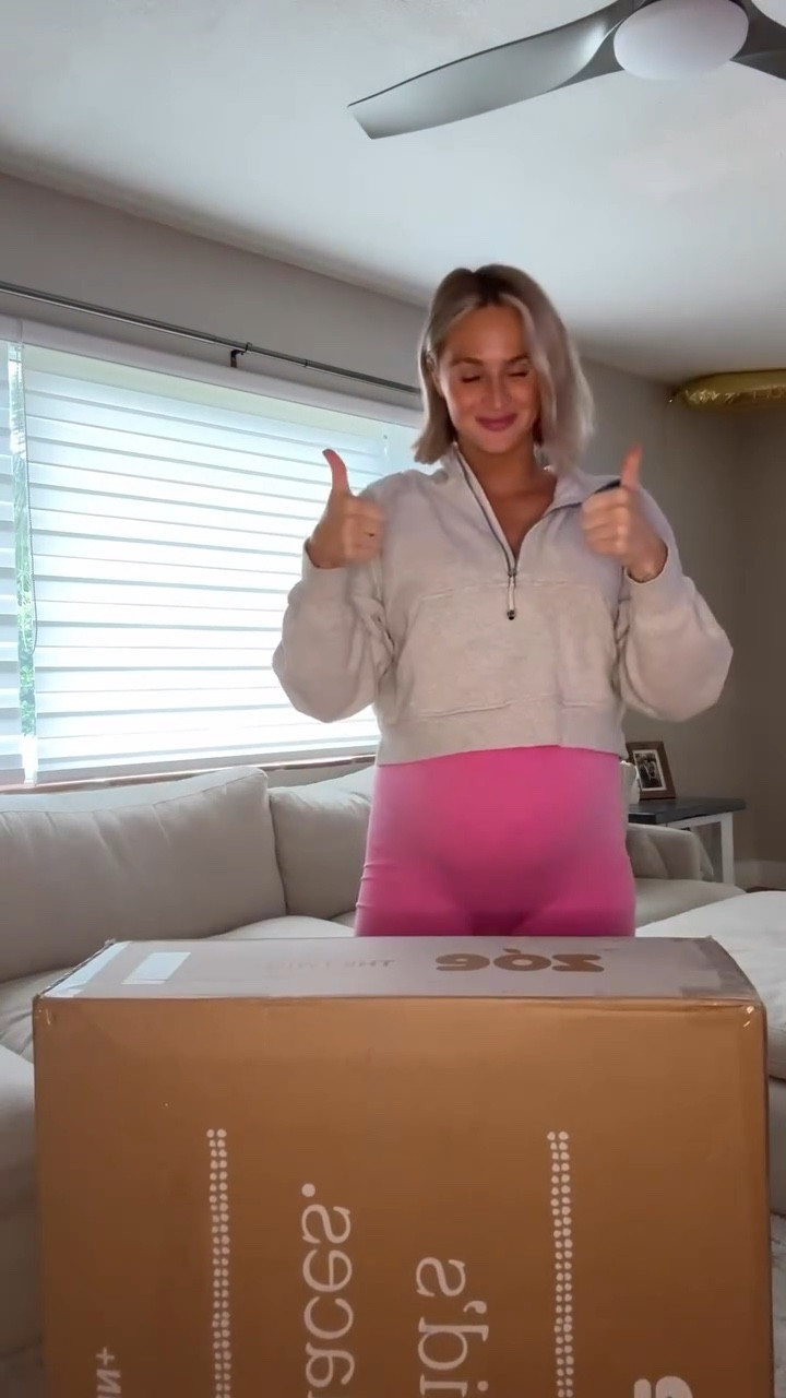 Unboxing my Zoe twin stroller 🫶🏼 #stroller #twinstroller #2under2 @zoestrollers

**I do not own the rights to this song**

#LTKBaby #LTKFamily #LTKBump