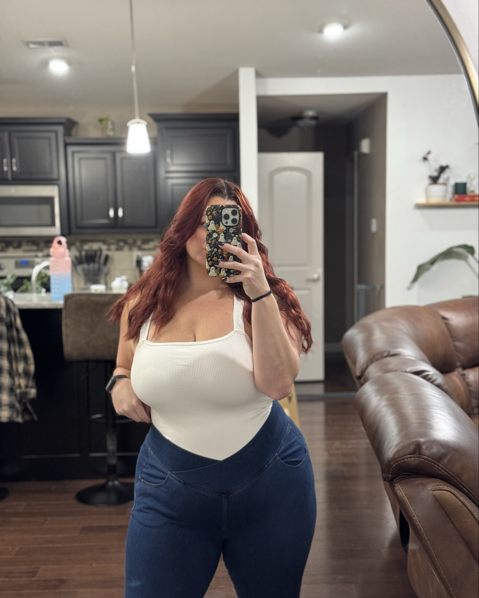 THE MOST FLATTERING JEANS 😍
wearing a size XL 

#LTKFindsUnder100 #LTKMidsize #LTKFallSale