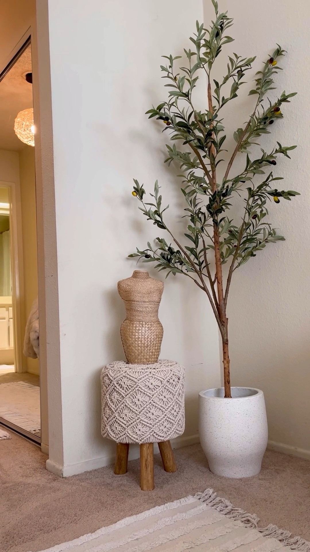 What I asked for vs how I styled it home decor edition 😅 linked all exact or similar products 🤗 

#LTKVideo #LTKstyletip #LTKhome