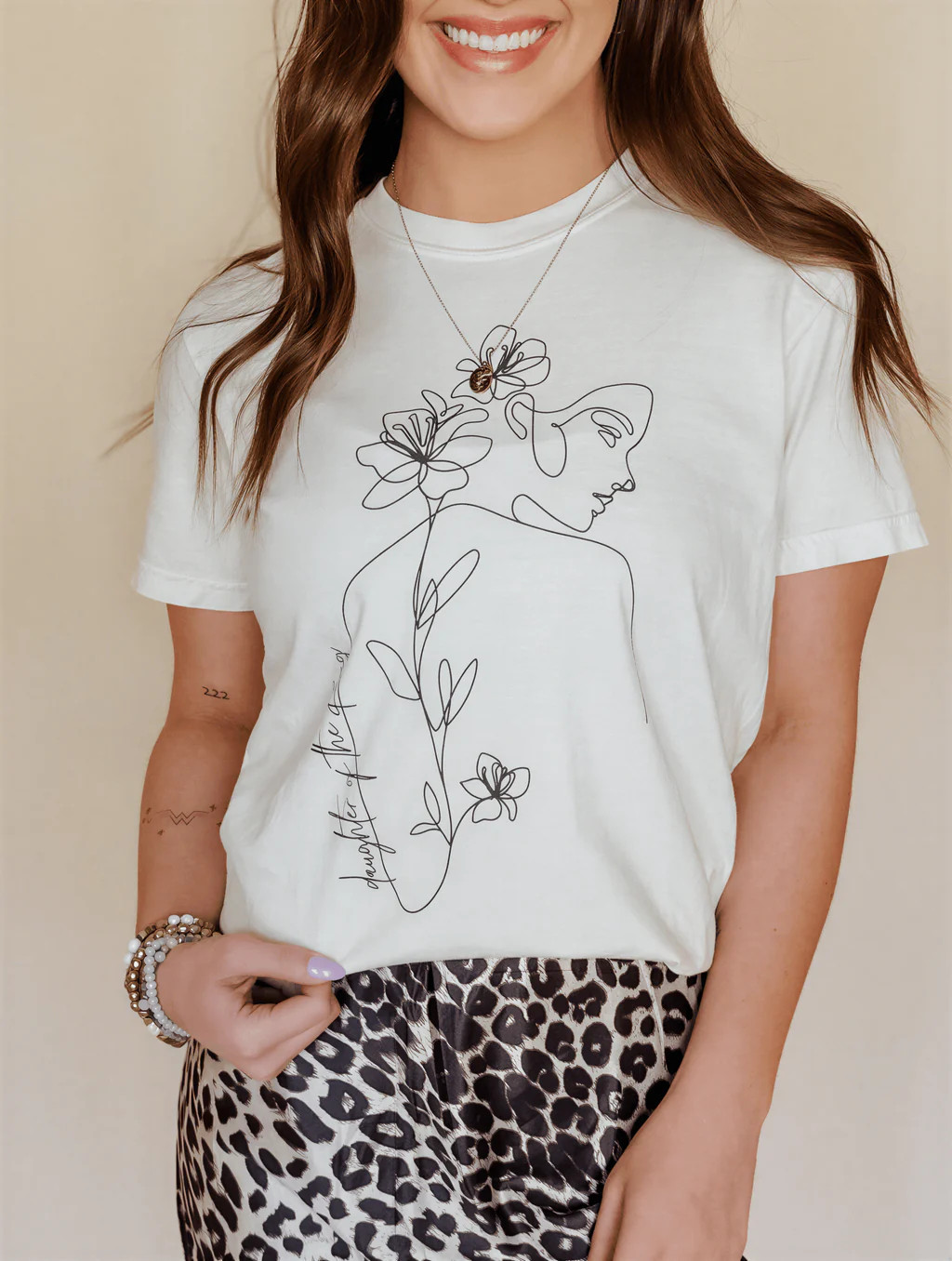 Daughter of the King Tee | Worthy Wear