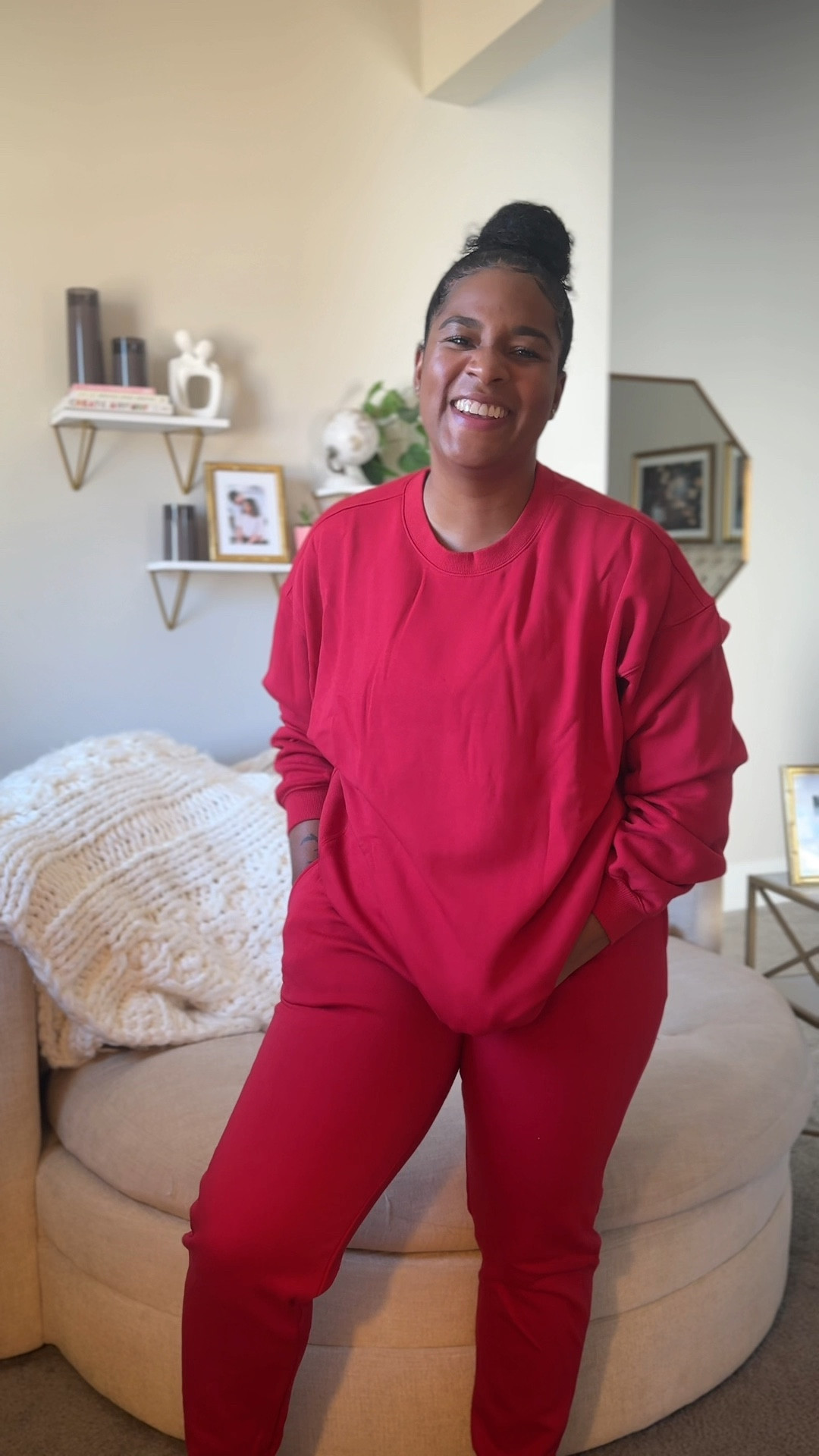 Going from 🎅🏾 to ♥️ in this red set to keep the post-holiday blues at bay 

#LTKFindsUnder100 #LTKSeasonal #LTKActive