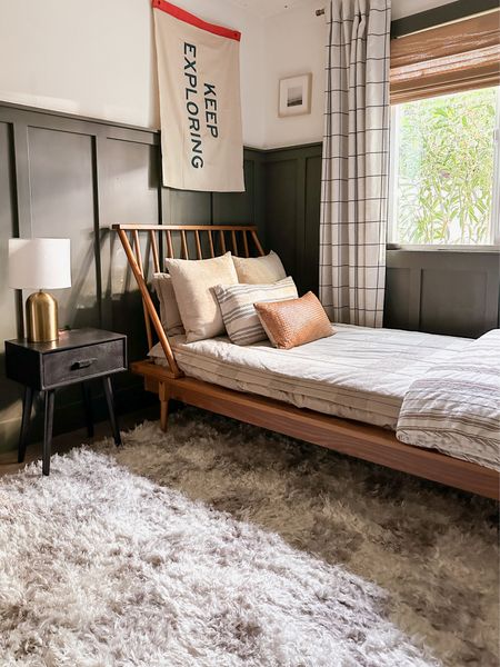 Ryland’s neutral bedroom
#bedroom
#boyroom
#rug
#homedecor