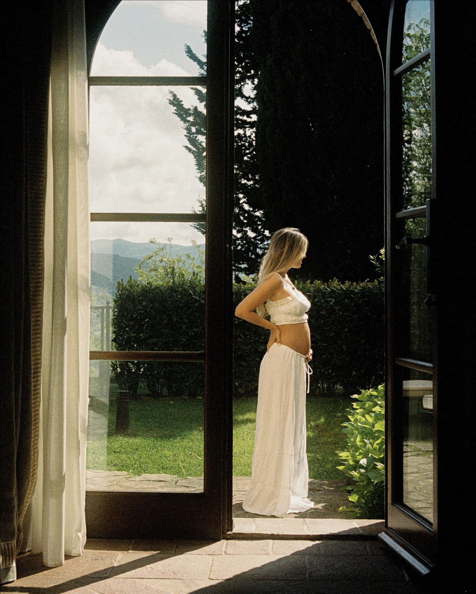 spring in tuscany 🌱 white set is perfect for baby bump 🤍 

white maxi skirt - european outfit - spring summer style - travel fashion

#LTKBaby #LTKStyleTip #LTKBump