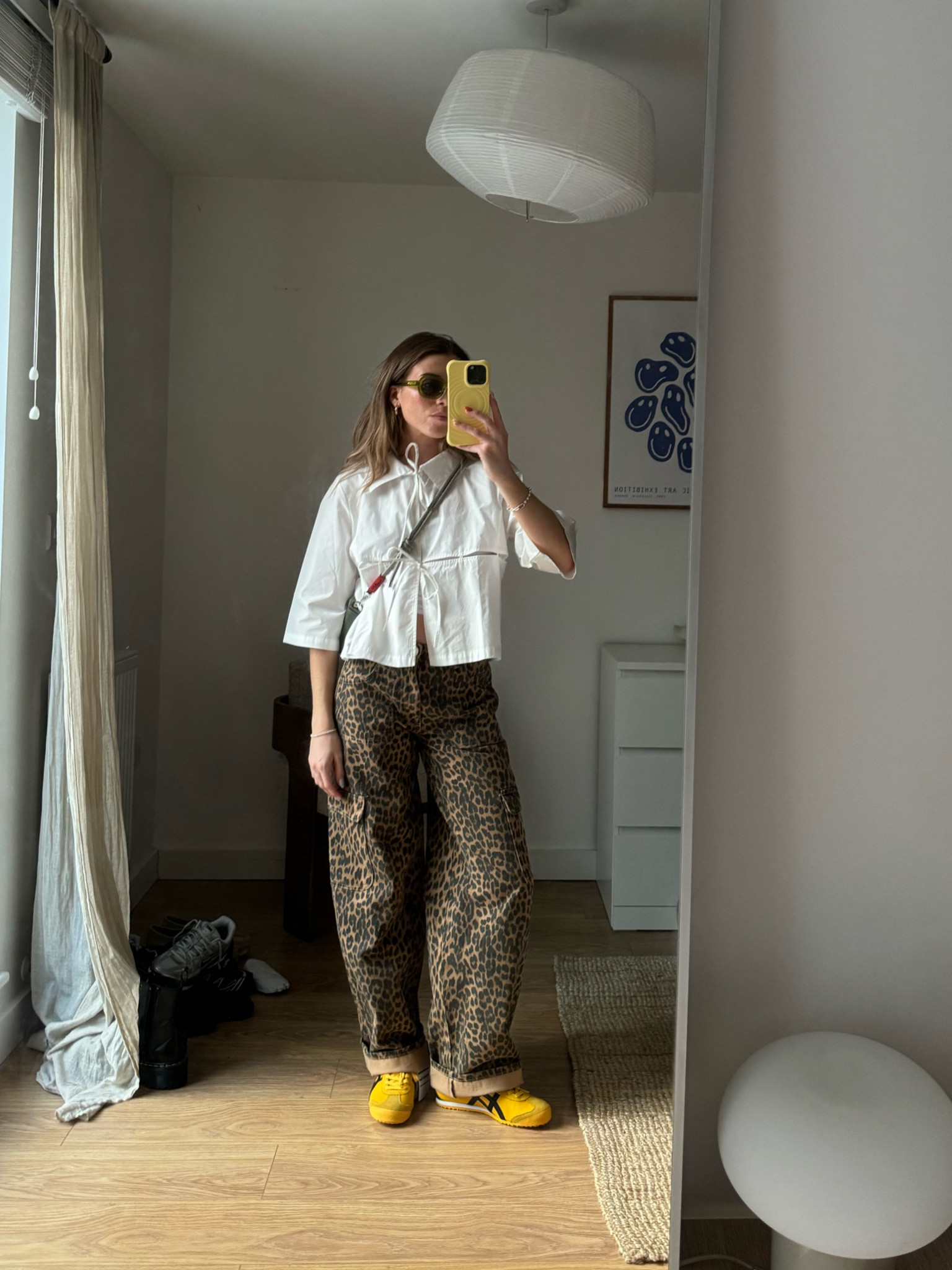 Leopard print jeans, tie blouse, yellow sneakers, scandi style, summer style

Jeans - size 6 


#LTKstyletip #LTKuk