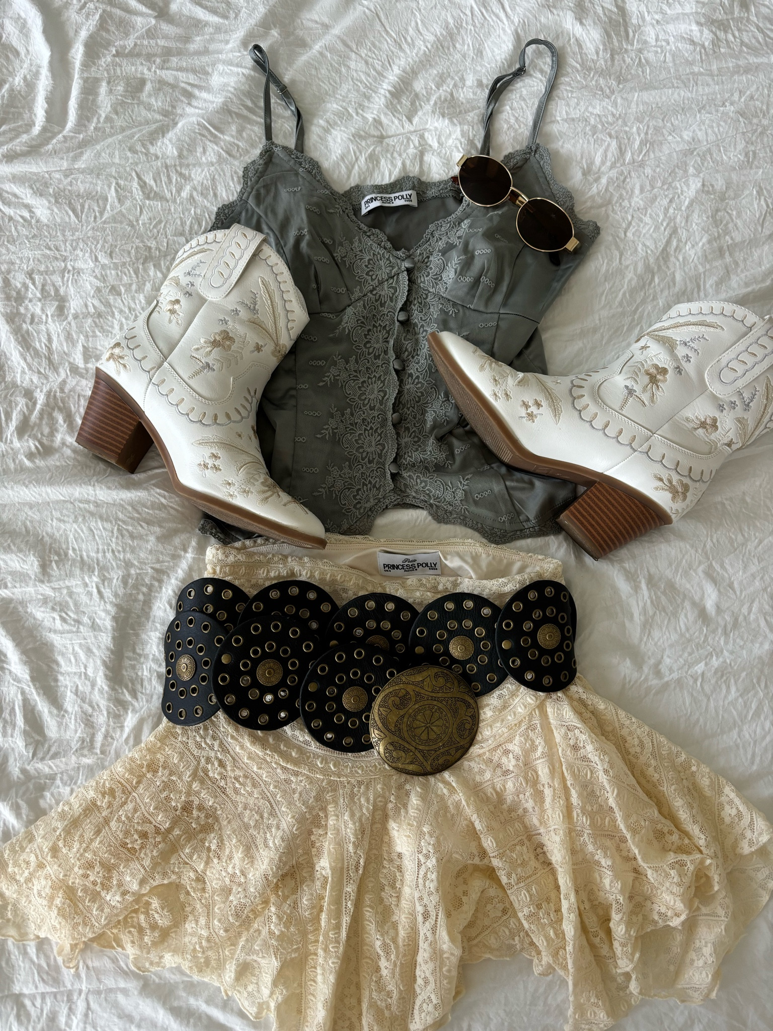 Y2K cowgirl summer outfit 

#LTKxNSale #LTKFindsUnder100 #LTKSummerSales