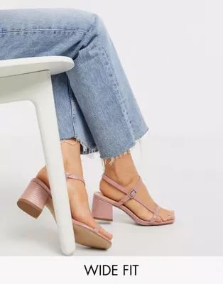 New Look Wide Fit leather look croc block heel sandal in light pink | ASOS (Global)