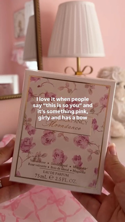 Why thank you 🩷🎀🦢

#pink #pfg #loveshackfancy #shabbychic #lsf
