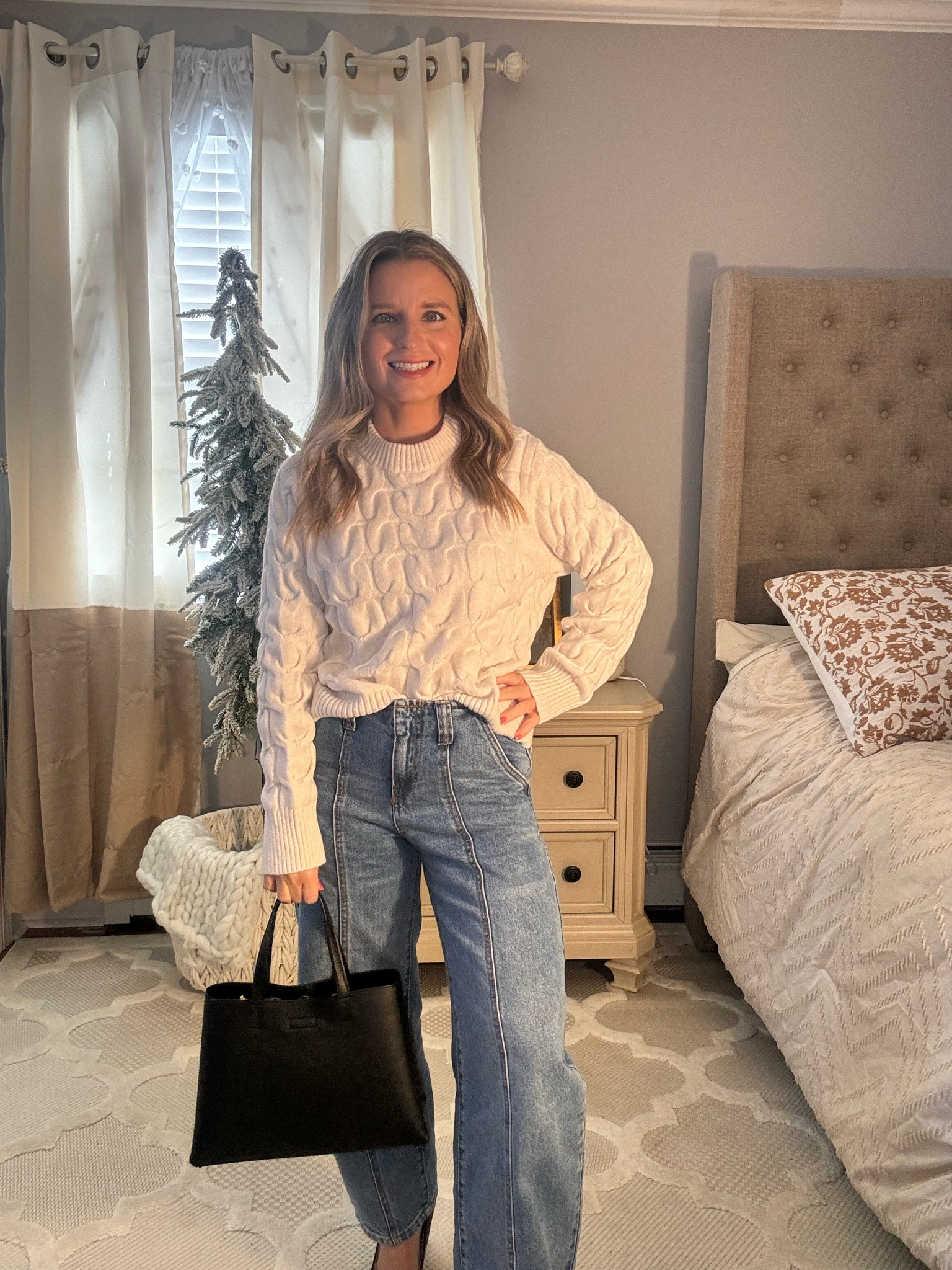 Cable knit sweaters look so classic! 

#LTKFindsUnder50 #LTKStyleTip