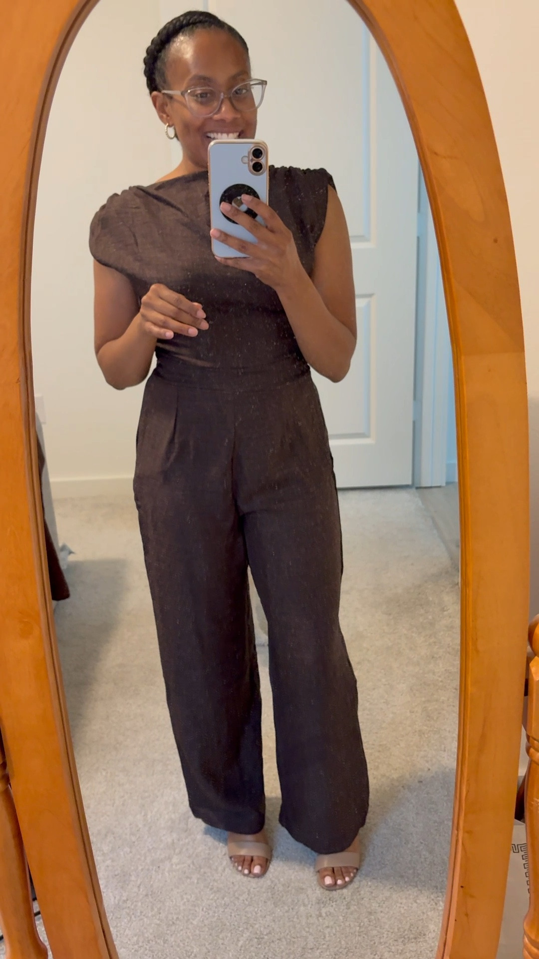 This set is perfection!! 👩🏽‍🍳💋

Just wore this to church and it’s easy to move around. The top hugs so softly. I love the asymmetrical look. It’s very close to silk. That’s how good it feels and the material. It’s Petite and a size XS. It’s comes in various colors.

#shein #brown #fall 

#LTKPetite #LTKSeasonal #LTKFindsUnder50