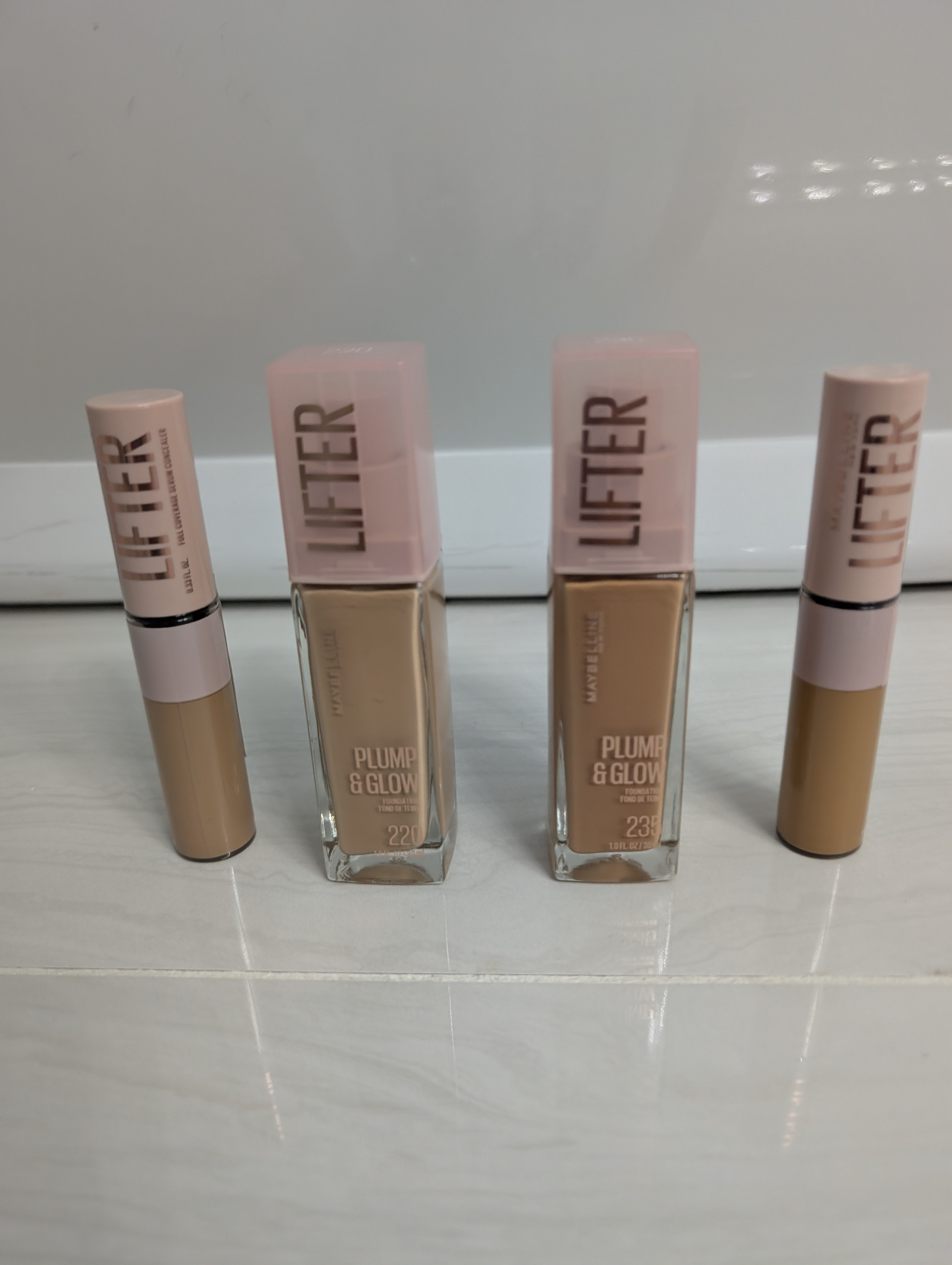 Maybelline pump and glow foundation, foundation, primer, liftier, makeup, coverup 

#LTKbeauty #LTKsale #LTKstyletip