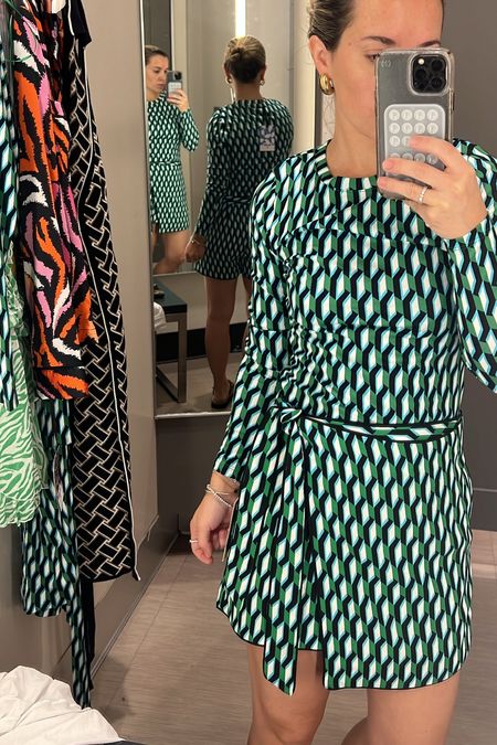 Cutest and chicest DVF x Target women’s outfit.

The shirt is an XXS and sizing for skort is XS. 

Love the print and fabric on this one.

Women’s target outfit, vacation outfit, spring break outfit, Easter outfit, women’s work outfit 

#LTKtravel #LTKworkwear #LTKstyletip
