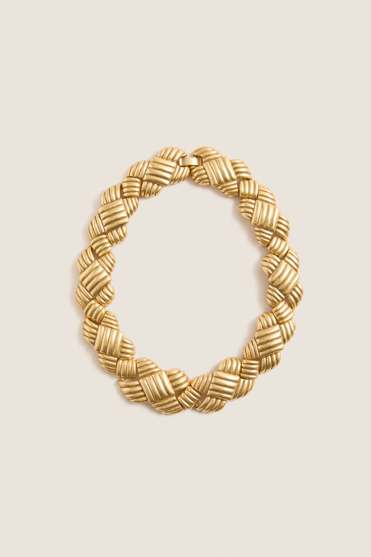 Gold Lattice Collar Necklace | Tuckernuck (US)