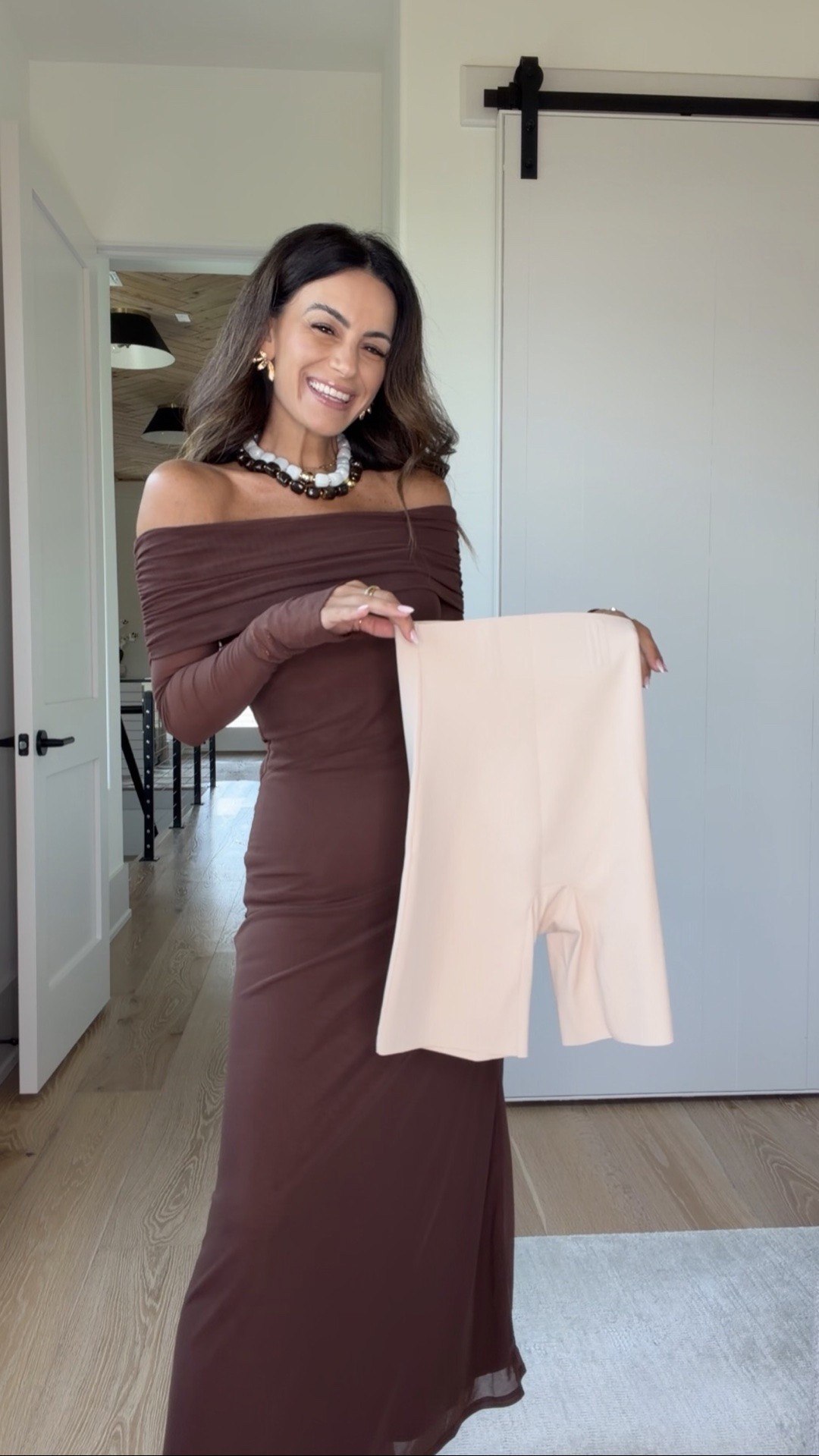 ⭐️Bra + Shaper + Dress

#LTKdayinmylife #LTKgrwm #LTKOver40