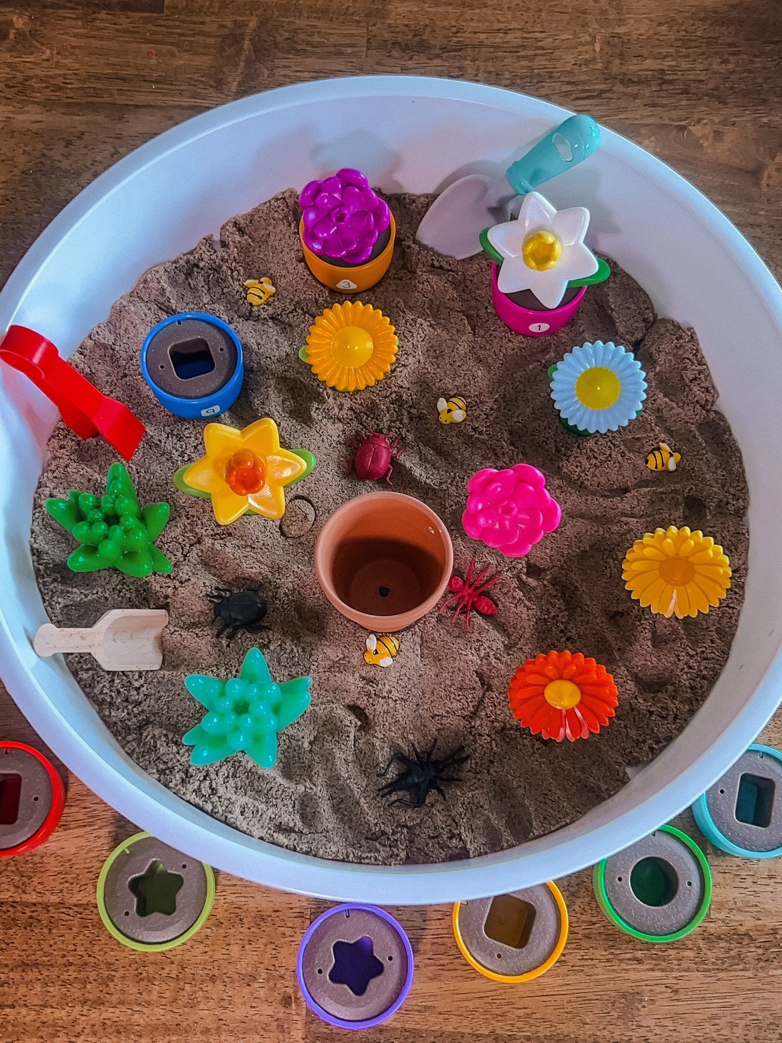 A fun flower garden sensory tray! 

#LTKSummerEdit #LTKKids