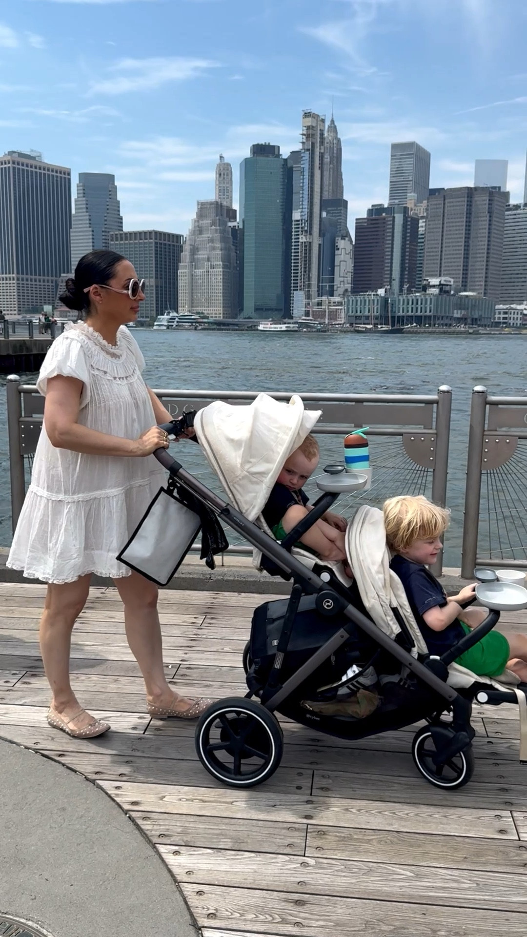 Summer Sundays in the city 