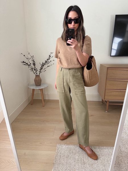 J.crew seaside cargo pants. LOVE these so much. Tencel so relaxed and moves nice. Petite length is great. Also, the sweater runs very cropped. I’m in the medium. 

J.crew sweater medium
J.crew cargo pants petite 0
J.crew flats 5
J.crew tote
Celine sunglasses  

Spring outfit, spring style, purse 

#LTKItBag #LTKSaleAlert #LTKSeasonal