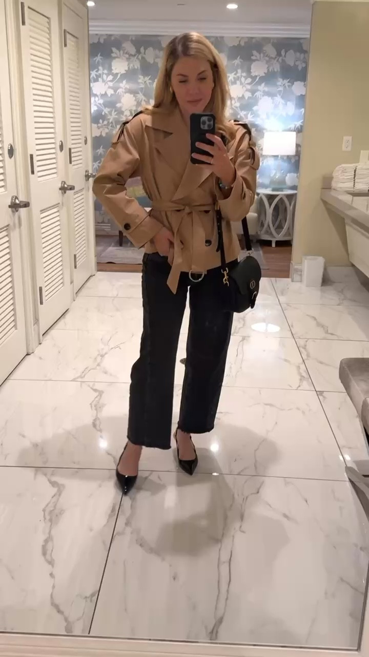 This Amazon trench is so luxe looking!
Dior bag 
Barrel jeans 


#LTKSeasonal #LTKOver40 #LTKmomlife