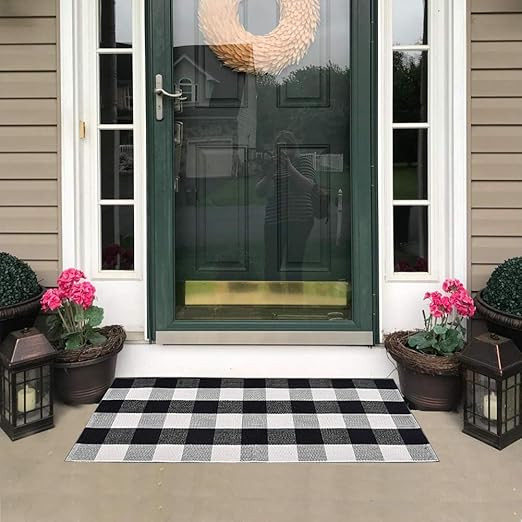 KaHouen Buffalo Check Rug, Buffalo Plaid Rug (23.6"x51.2"), Checkered Plaid Rugs, Checkered Outdo... | Amazon (US)