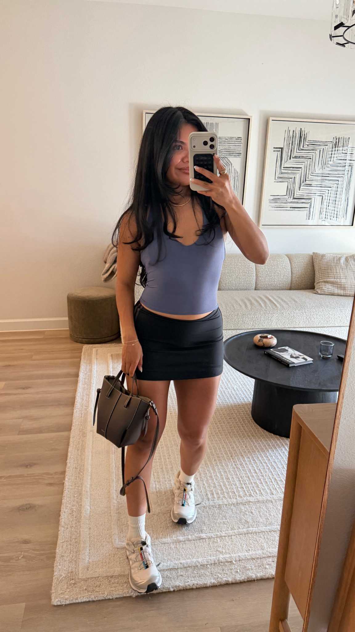 Skirt on sale! Size smalls🌟