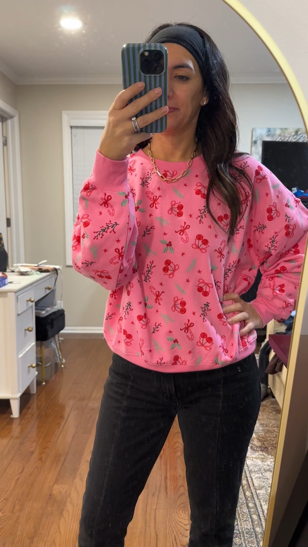 This sweatshirt is so comfy and soft!

#LTKGiftGuide #LTKSeasonal #LTKHoliday