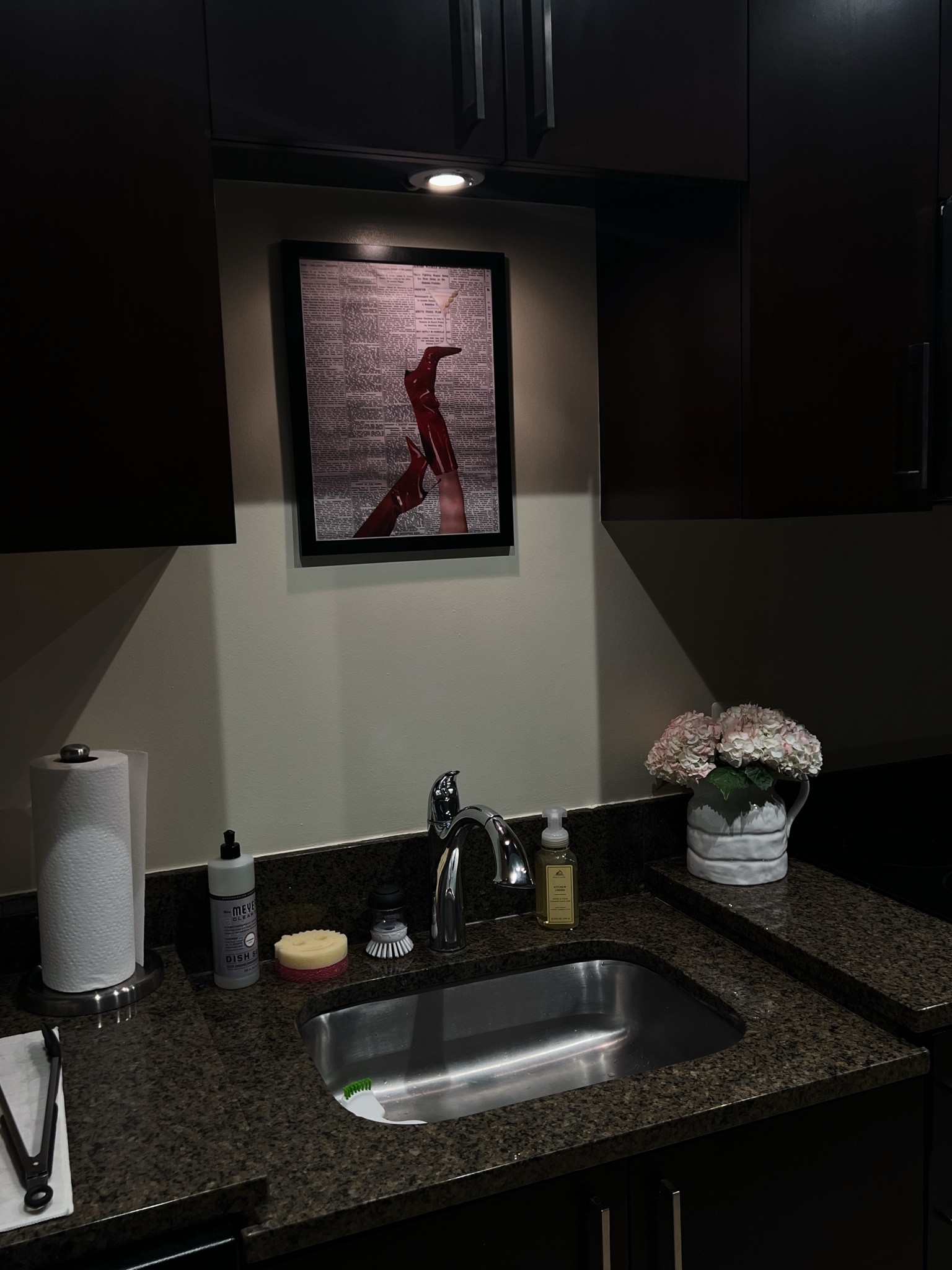 We have been needing some art in the kitchen so I ordered this martini/red boot print & frame from Amazon!! The print itself is a thin canvas so the texturing looks great framed 🥰🍸

#LTKHome #LTKFindsUnder50 #LTKFindsUnder100