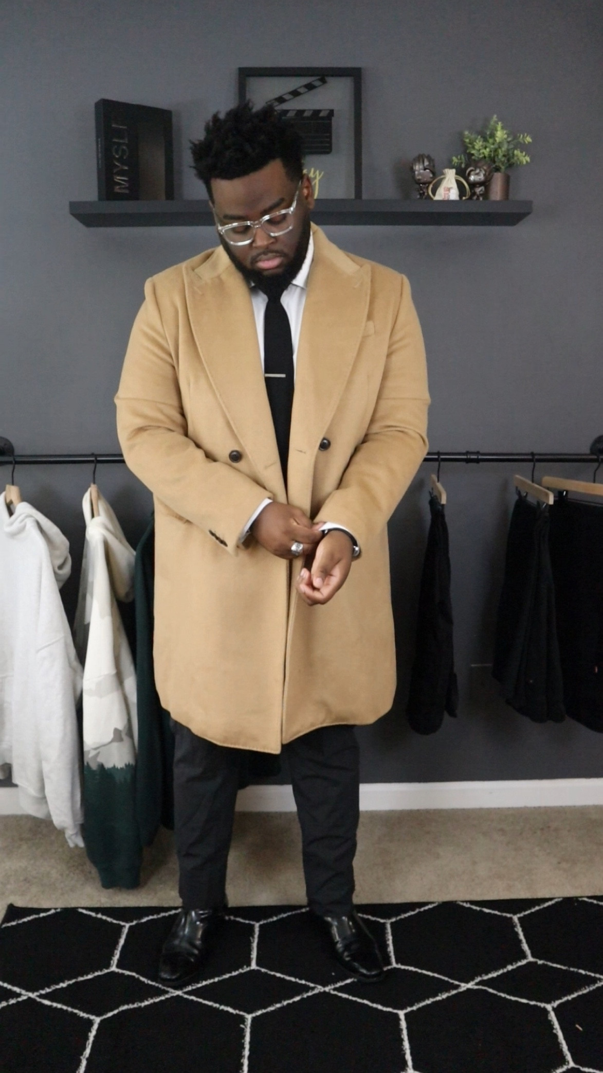𝐍𝐲 𝐒𝐭𝐲𝐥𝐞 𝐈𝐬...Formal 

#LTKmens