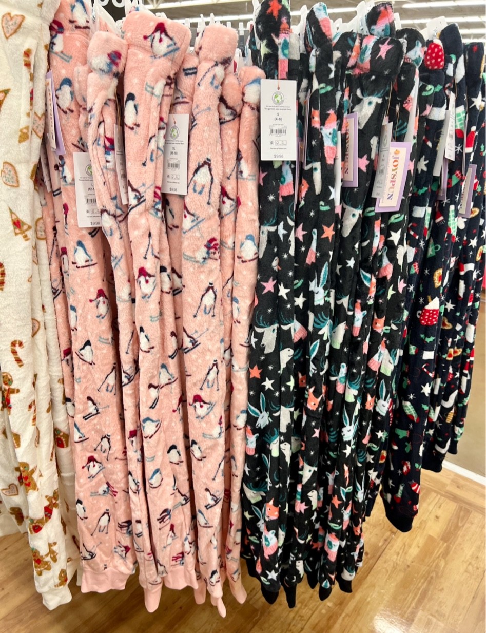 Joyspun Women's Pajama Pants #walmart #pajama #sleepwear #flannelsleeppants https://liketk.it/3PLlo @liketoknow.it #liketkit 

#LTKunder100 #LTKunder50 #LTKstyletip