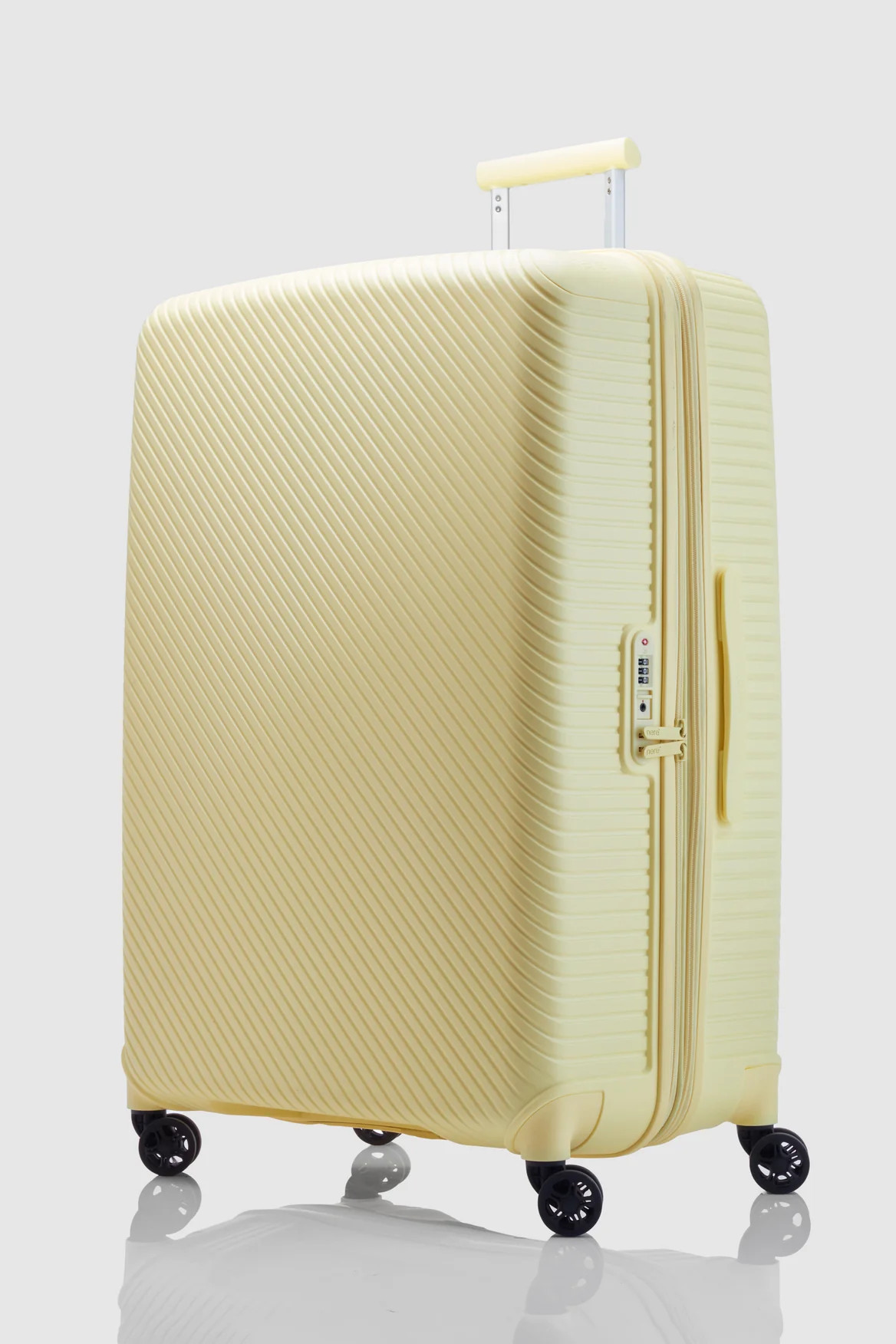 Bondi 80cm Suitcase | Strand Australia