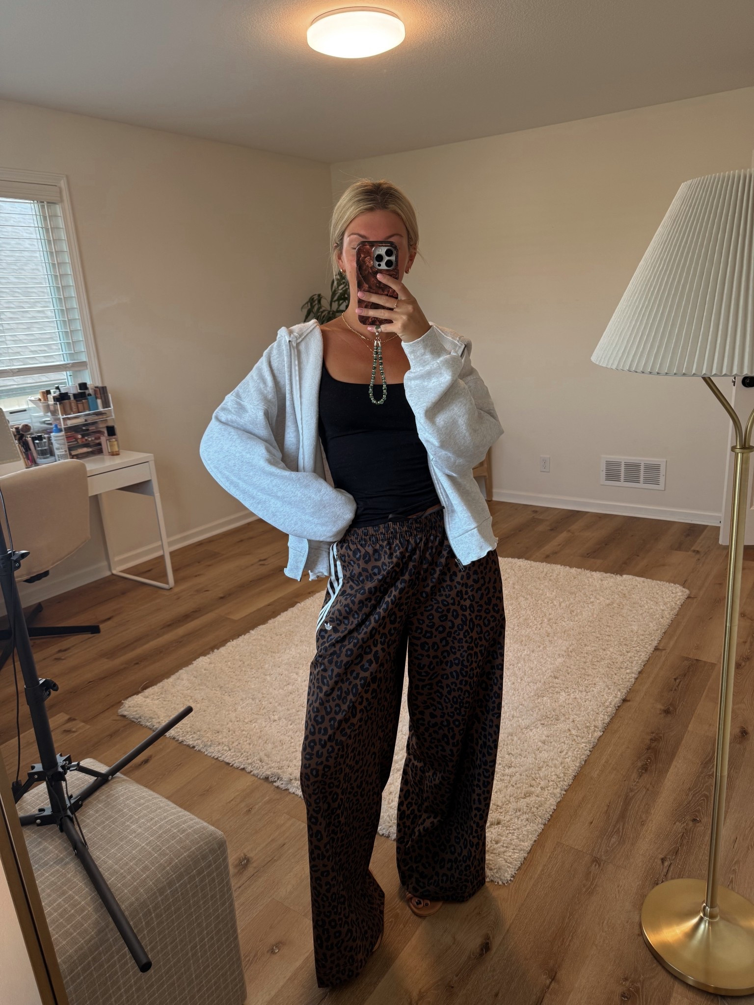 Roadtrip ootd 

#LTKStyleTip #LTKFindsUnder50