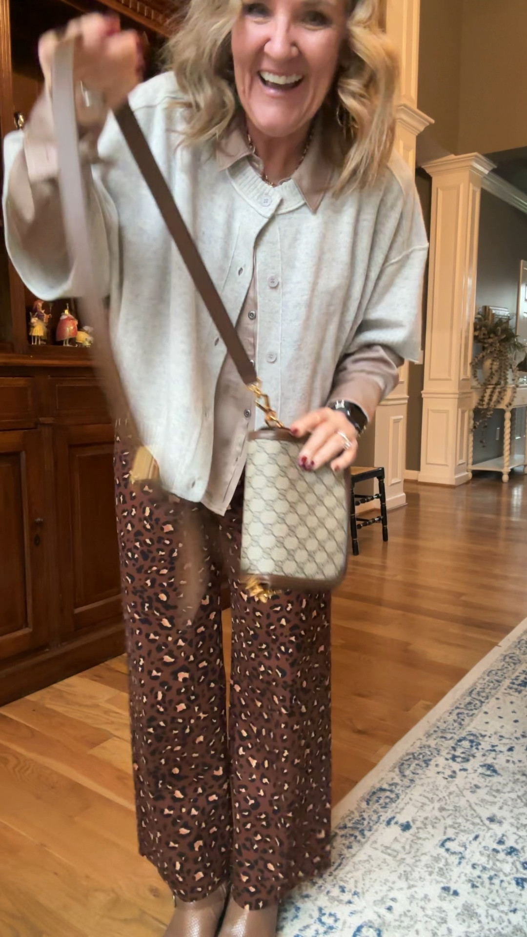 SPLURGEWORTHY BAG!!!!

If you’re looking for a classic bag that you’ll have for years to come then this is it! I love this horse bit Gucci bag.  

Maybe you’re looking to celebrate an accomplishment or finishing a difficult year, I love a special bag  

#LTKOver40 #LTKItBag #LTKWatchNow