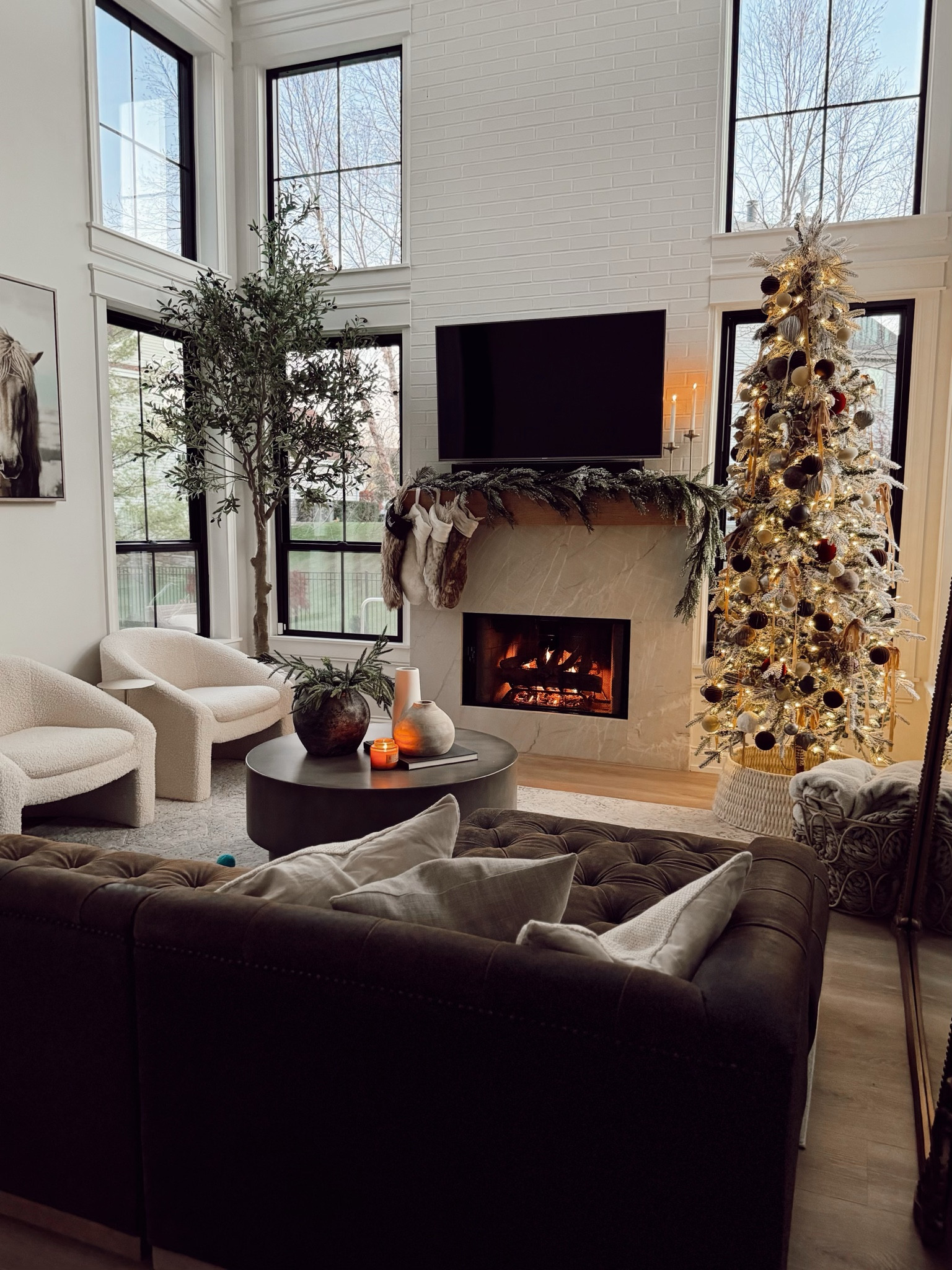 my living room! My 9ft tree is on major sale - 43% off! 🤩 Linked a bunch of my items for you! 

@Wayfair #Wayfair #WayfairPartner


Christmas Decor. Garland. Christmas Tree. Living room decor. Home decor. 

#LTKSaleAlert #LTKHome #LTKHoliday
