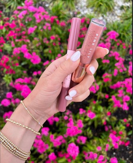 Pink Lily’s new beauty brand is a must try for all you makeup lovers. I am in love with so many pieces, but the Blooming Gloss, is my absolute favorite! 

#LTKFind #LTKunder50 #LTKbeauty