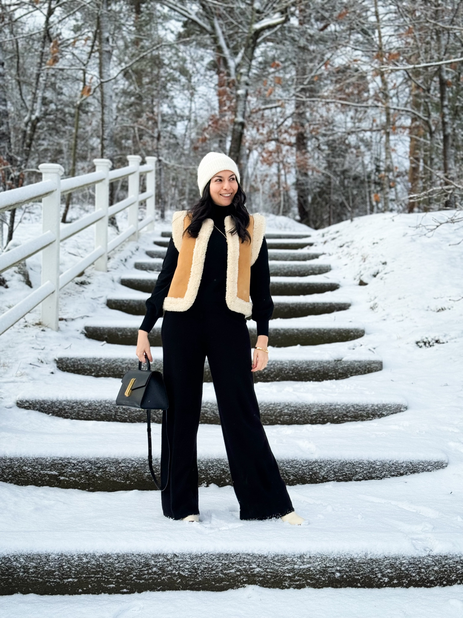 I'm wearing the warmest base layer, Cashmere pants, and a Cashmere Sweater. Best layer for winter with this beautiful Shearling Vest from Sézane♥︎❄️

#LTKMostLoved #LTKSeasonal #LTKstyletip