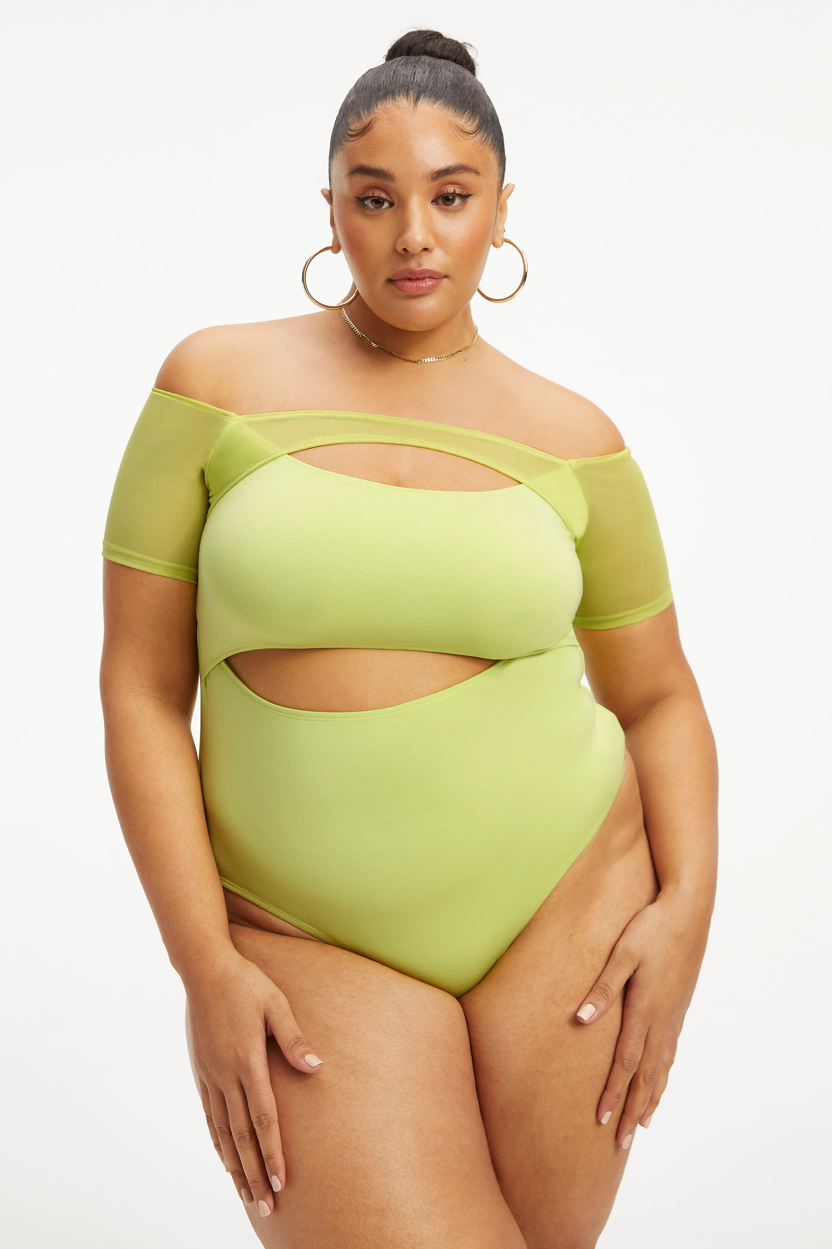 OFF SHOULDER CUT BODYSUIT | KEY LIME001 | Good American