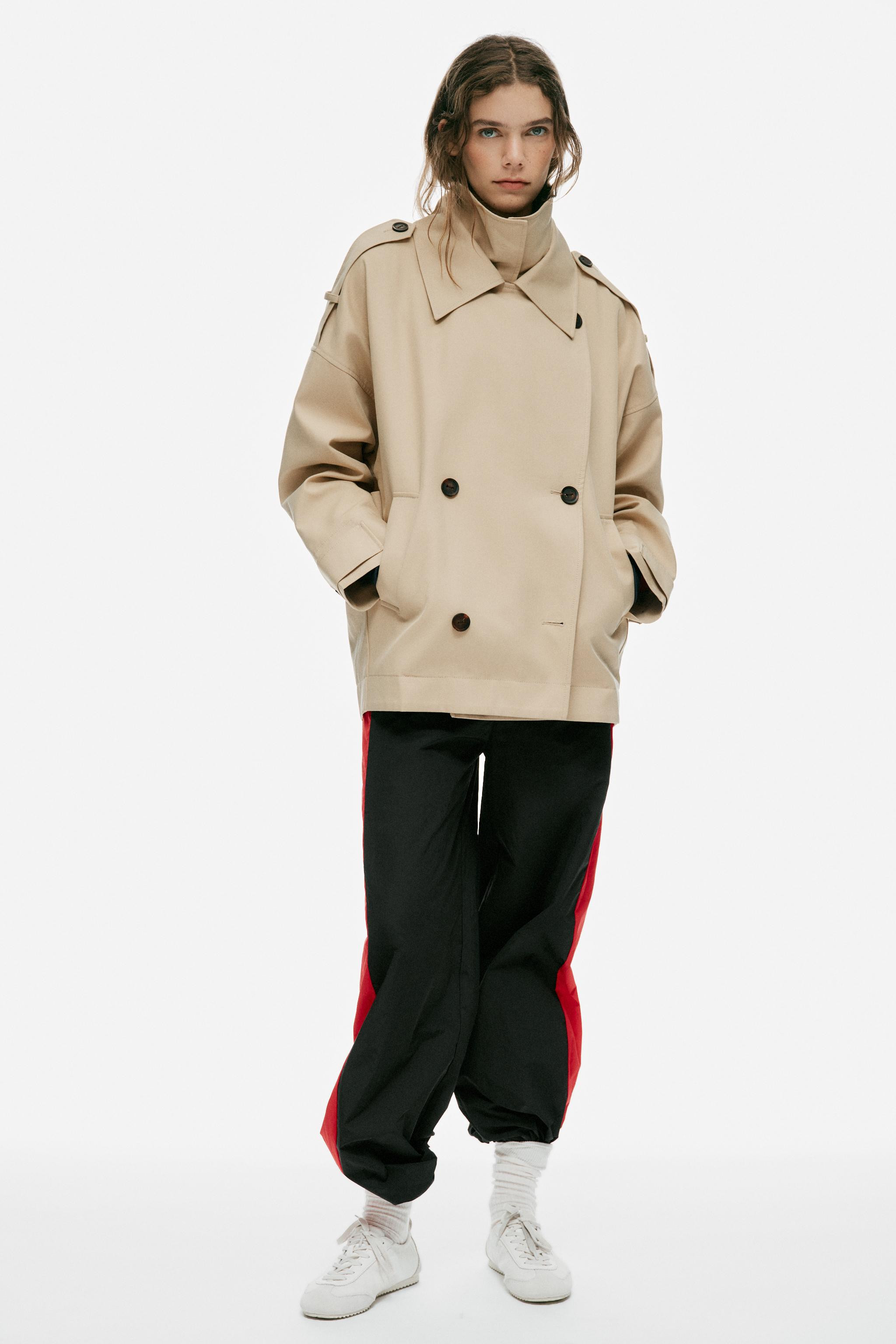 OVERSIZED STAND-UP COLLAR SHORT TRENCH COAT | Zara US