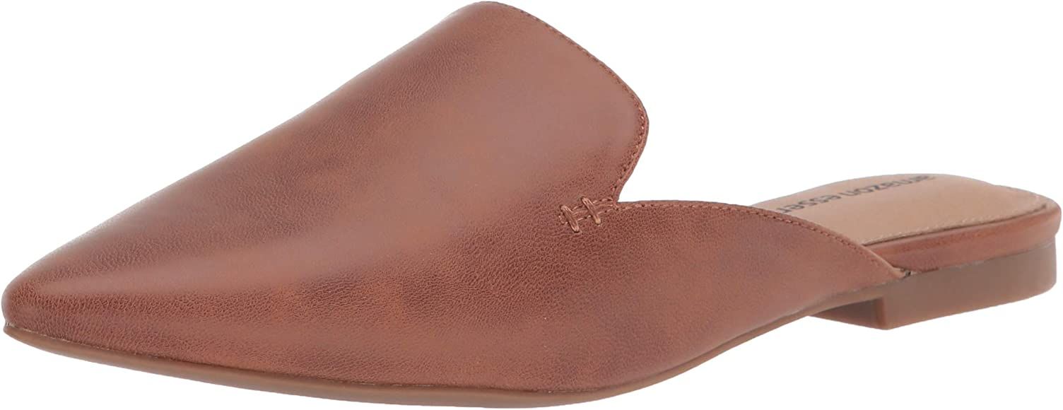 Amazon Essentials Women's Pointy Toe Mule with Mini Heel | Amazon (US)