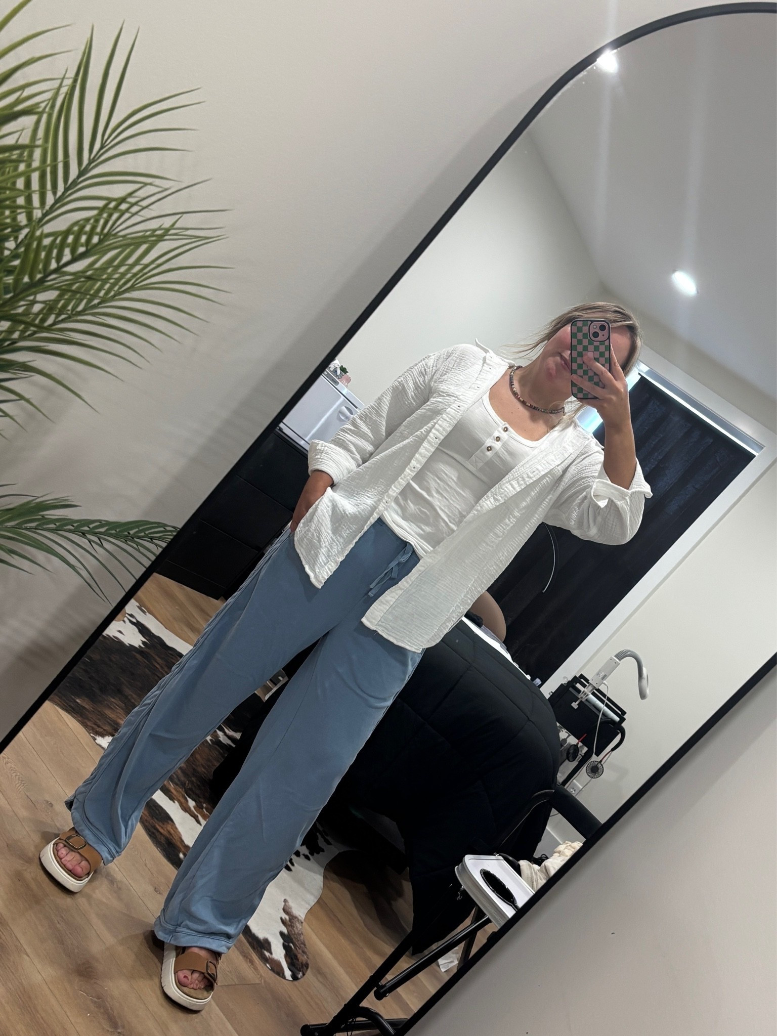 The best FP dupe and my favorite summer pants!!! I wear these all the time 💙

#LTKootd #LTKSaleAlert #LTKgrwm