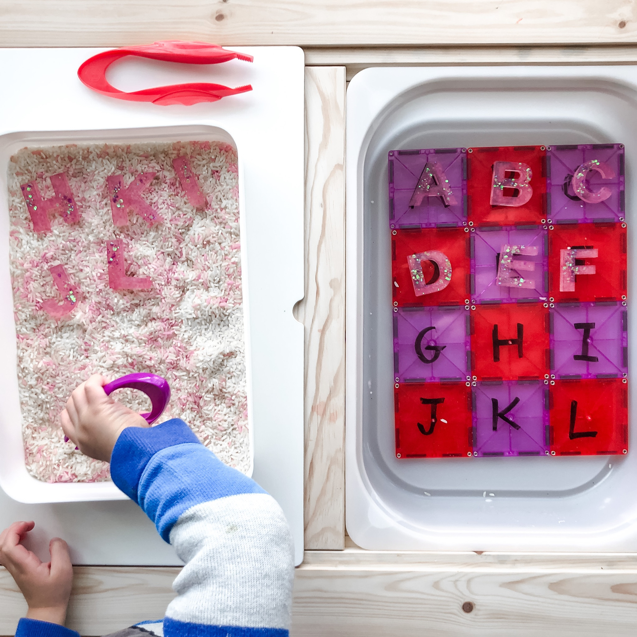 Sensory bin - letter matching preschool activity!

#LTKKids #LTKHome #LTKFamily