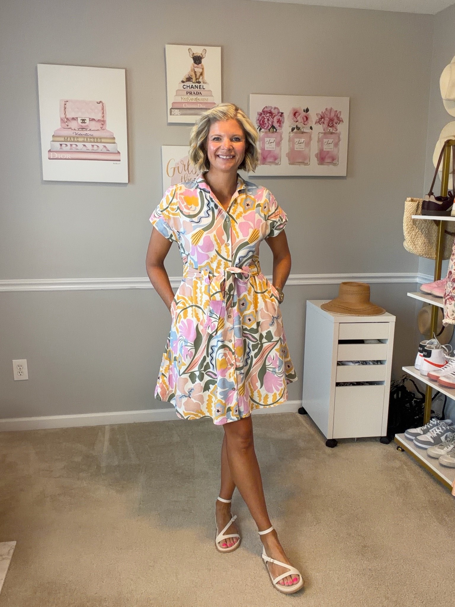 Dress is from Charlie B and TTS
Europe sandals