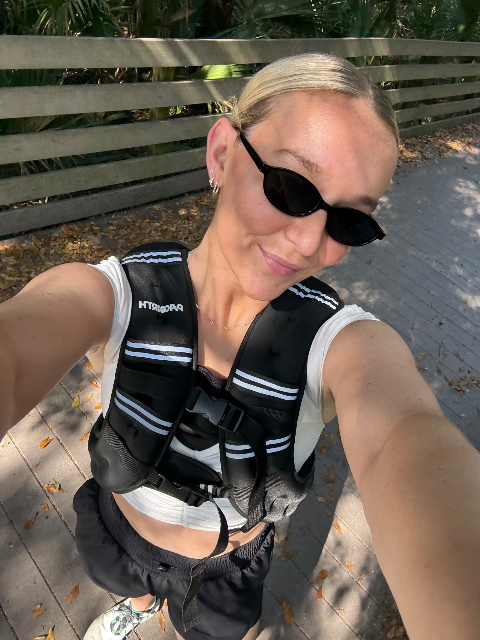 Weight vest for our trail today!! 🫶🏻 Using a 12 lbs vest  