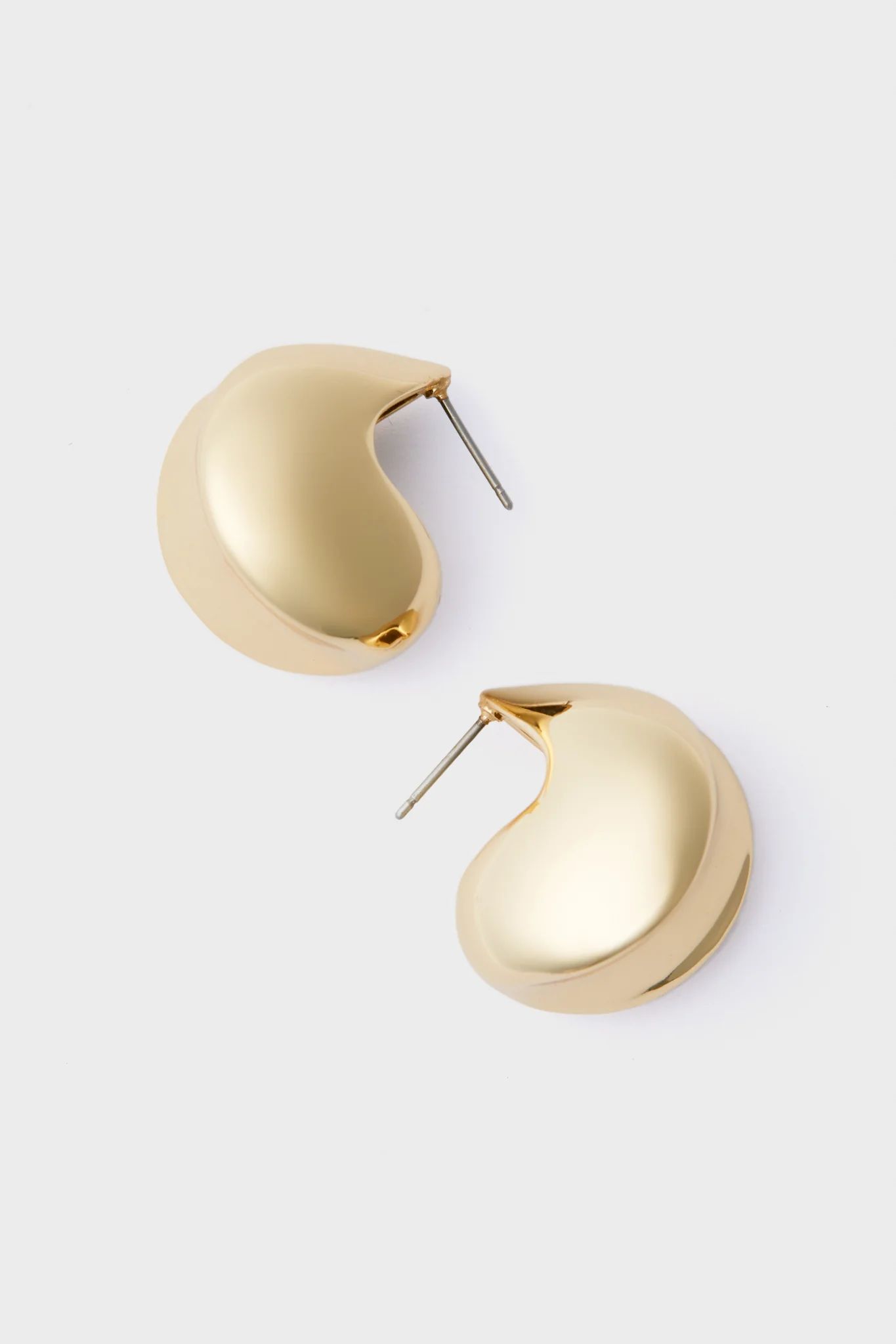 Gold Nouveaux Puff Earrings | Tuckernuck (US)