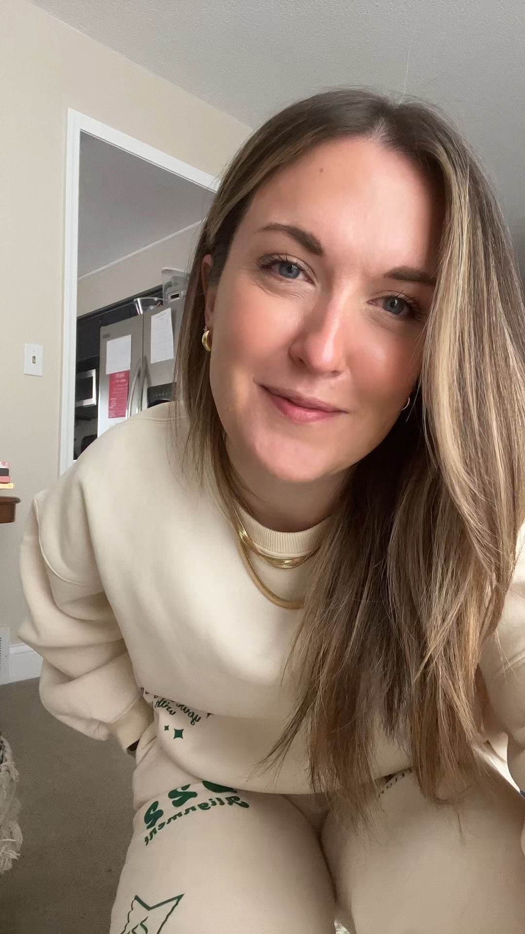 Finally wearing the sweatsuit I made! Sweatsuit is from @Queenieandpearl then I designed, cut out and ironed on all the numbers. #angelnumbers #sundayoutfit #sweatsuit #loungewear #minnesotamom #minnedrop

#LTKstyletip