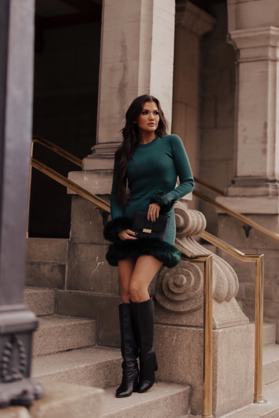 Show Me Your Mumu Fran Dress 
Gigi New York Paige Clutch 



#LTKHoliday #LTKitbag #LTKstyletip