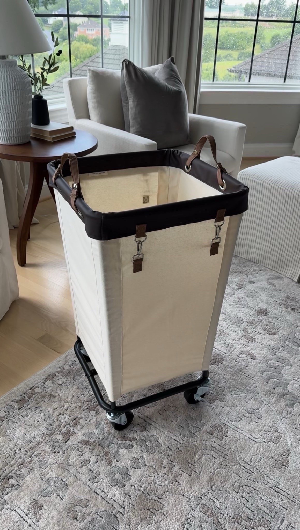 Laundry made chic. This stylish and functional laundry hamper is the perfect blend of design and practicality—keeping your space organized while adding a touch of modern home decor. A must-have for any home refresh.
#LaundryHamper #HomeOrganization #LaundryRoomGoals #FunctionalDecor #HomeStyle #LaundryRoomInspo #HomeFinds #LTKFinds #OrganizationGoals#LTKFamily



#LTKSeasonal #LTKmorningroutine #LTKHome