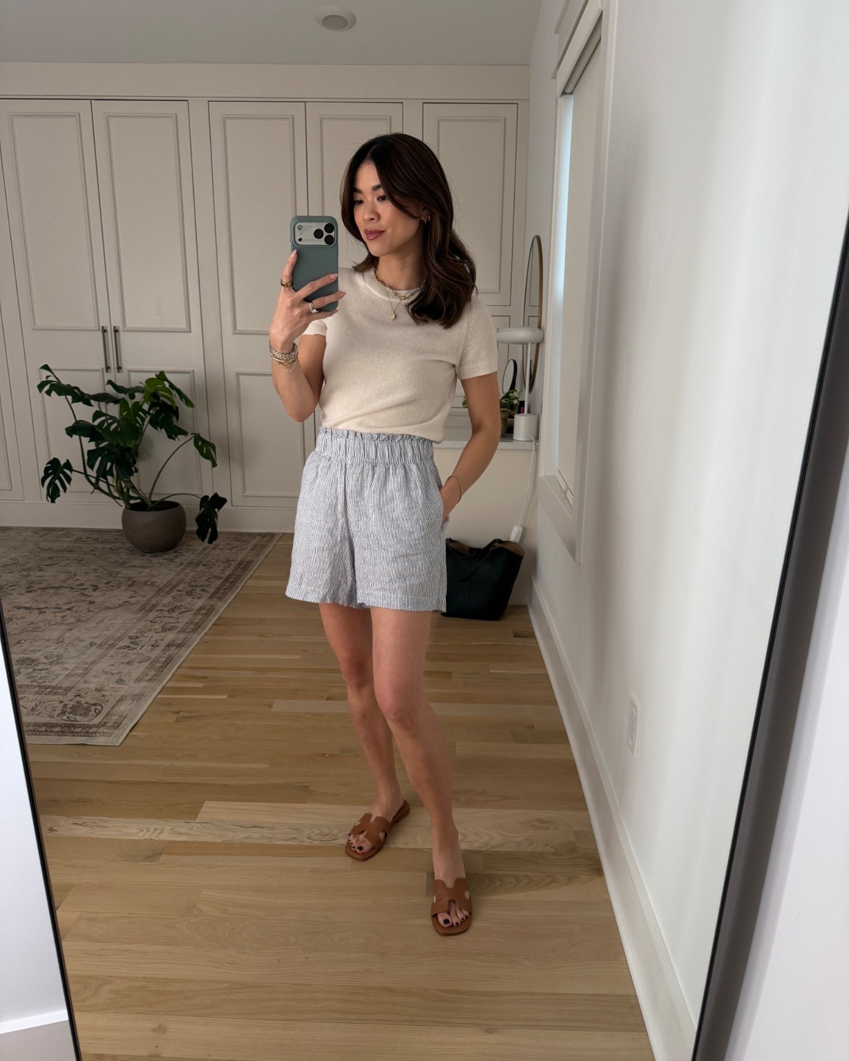 Sizing info: 
•shorts size XS 
•sweater size XS
@Quince  

petite fashion, get dressed with me, outfit inspiration, ootd, nashville outfit, Nashville influencer, petite style, vacation style, casual outfits, mom style, petite shorts, spring outfits, spring outfit info, spring shorts, spring outfit idea, spring top, spring tee, spring shoes, linen shorts, quince, quince sweater 

 

#LTKootd #LTKmomlife #LTKPetite