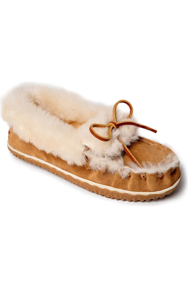 Minnetonka Ultimate Genuine Shearling Slipper (Women) | Nordstrom | Nordstrom