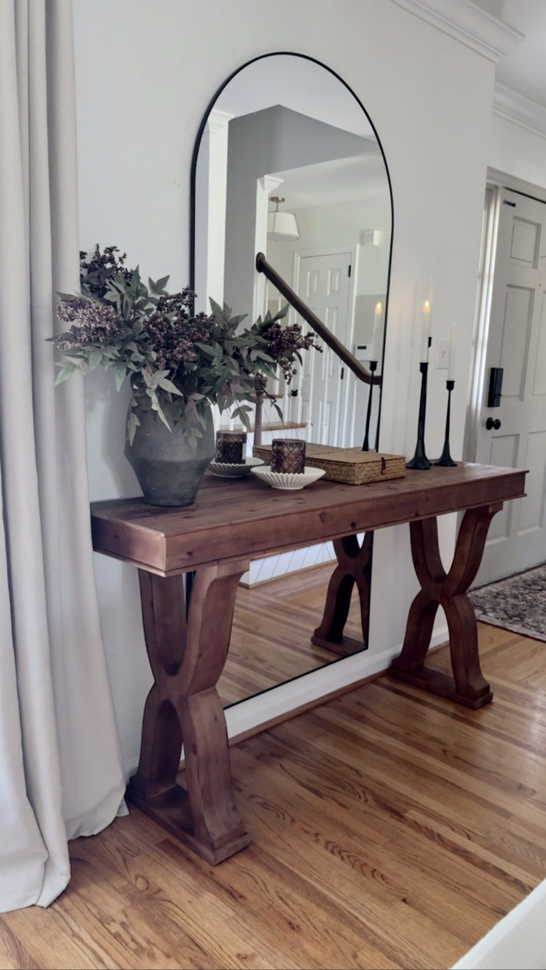 My entryway was feeling a little bare… turns out, it just needed a table. 🤎

A few pieces I already had + some subtle early fall touches, and it feels so much warmer and more collected. 🍂

(Still hunting for baskets or ottomans under the table)

My exact vase is old, but linked several similar options.




early fall decor • entryway styling • collected home • cozy cottage style • fall decorating • entryway ideas

#LTKSeasonal #LTKHome #LTKmomlife