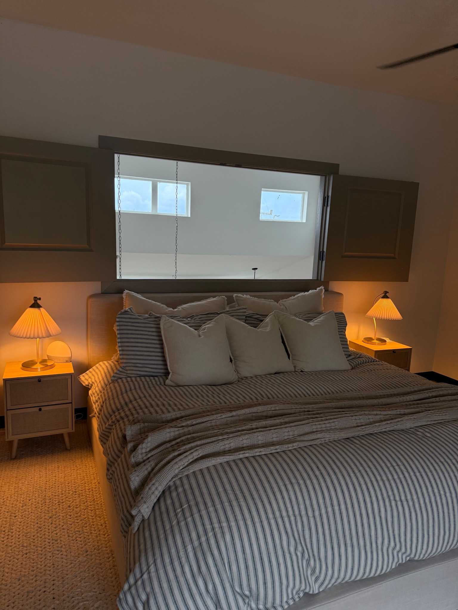 my DREAM BEDDING!!!!! it’s taken me forever to finally get my bed exactly how i want it. i am OBSESSED!!!! bed frame is from softframes 

#LTKHome #LTKU #LTKSeasonal